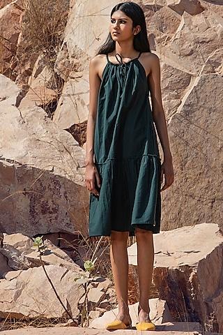 deep green strapped dress with drawstrings