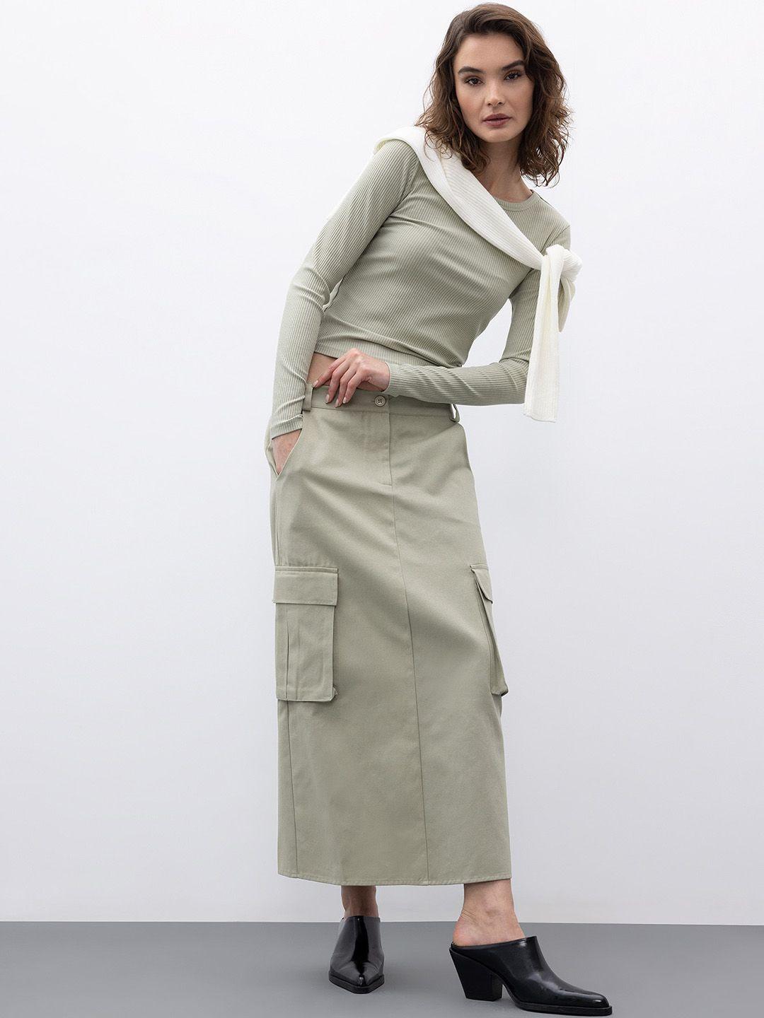 defacto mid rise pure cotton pocket detailing midi straight skirt