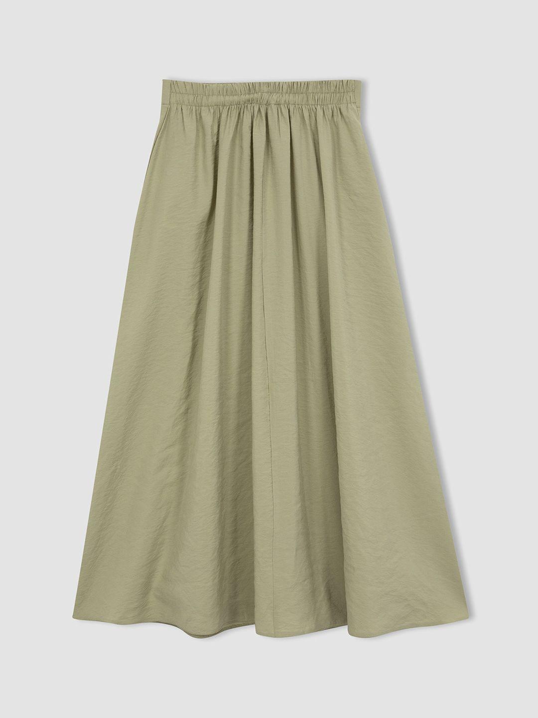 defacto a-line flared knee-length skirt