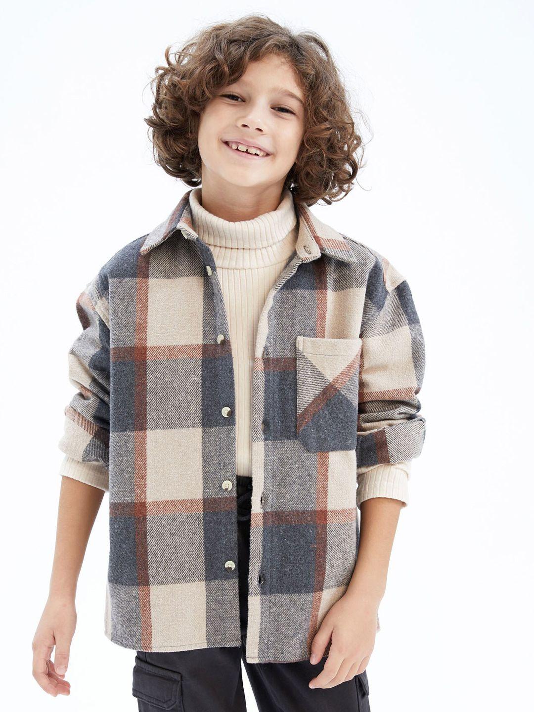 defacto boys beige & blue checked casual shirt