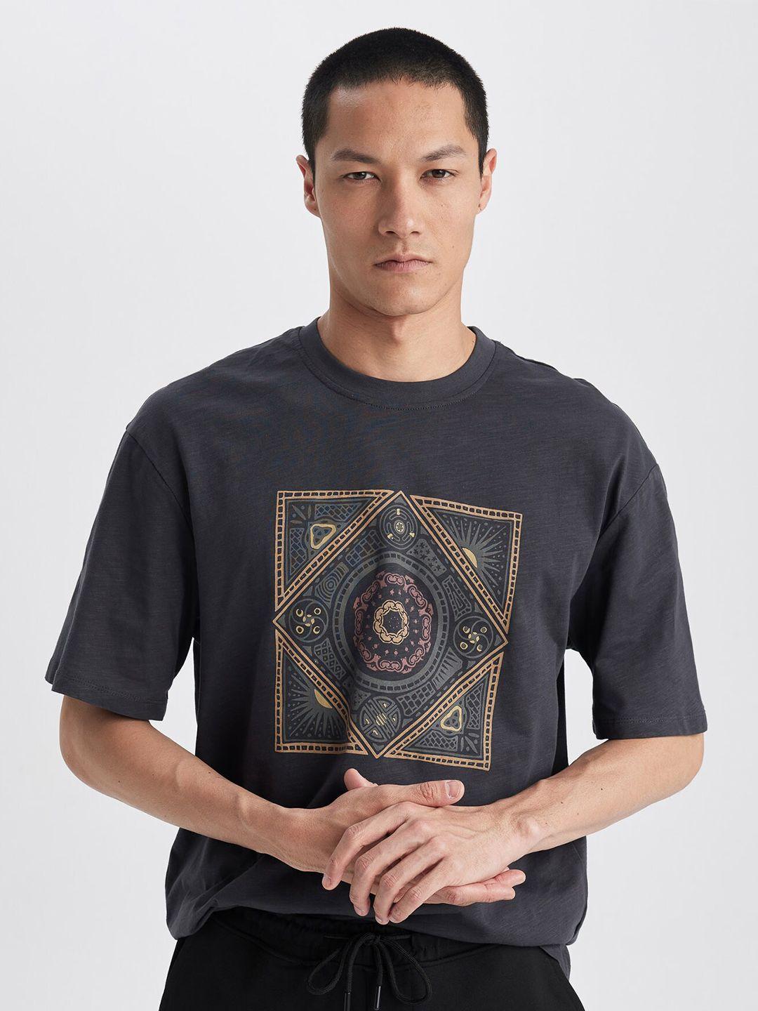 defacto geometric printed drop shoulder sleeves pure cotton t-shirt