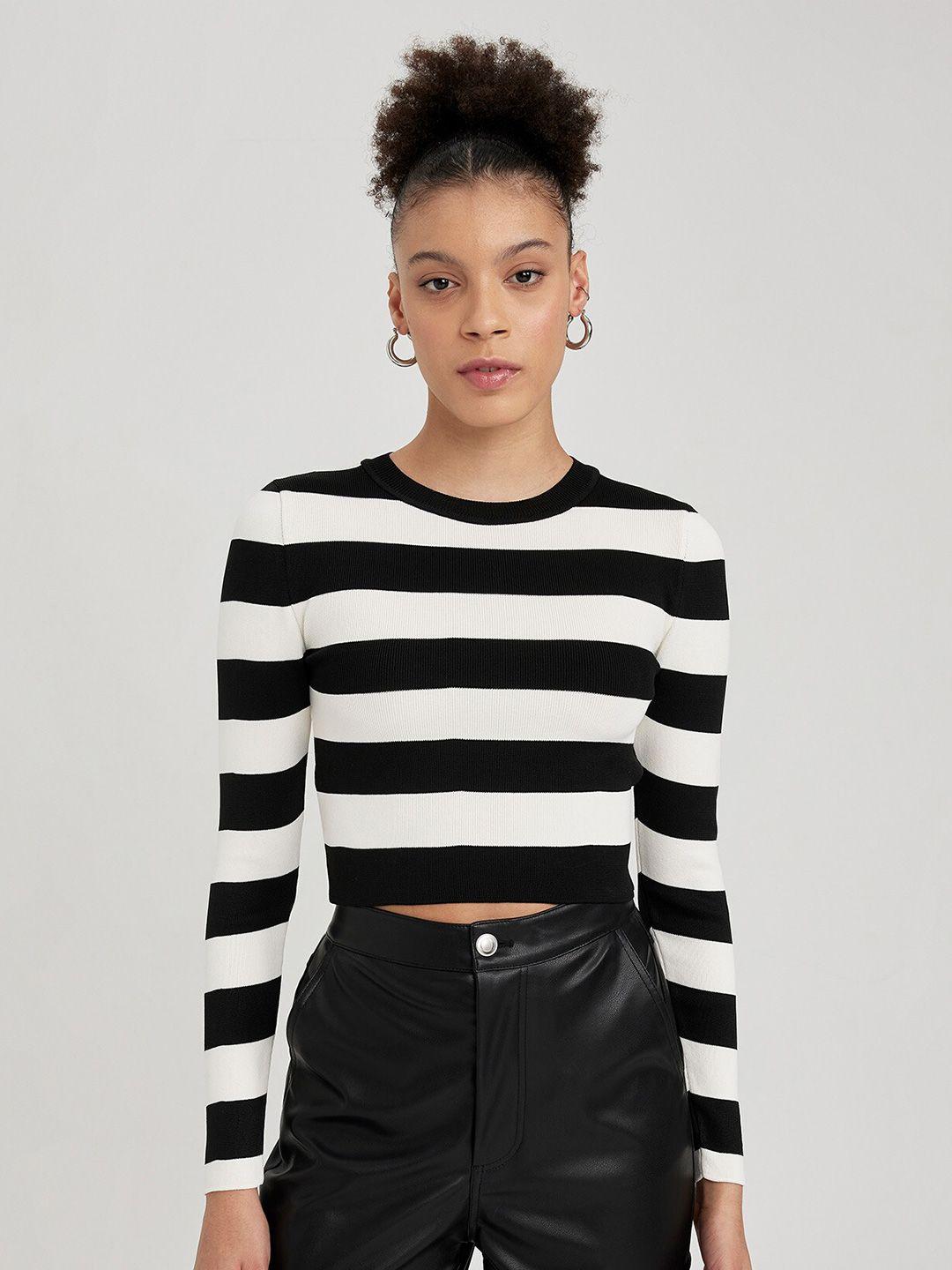 defacto horizontal striped fitted crop top