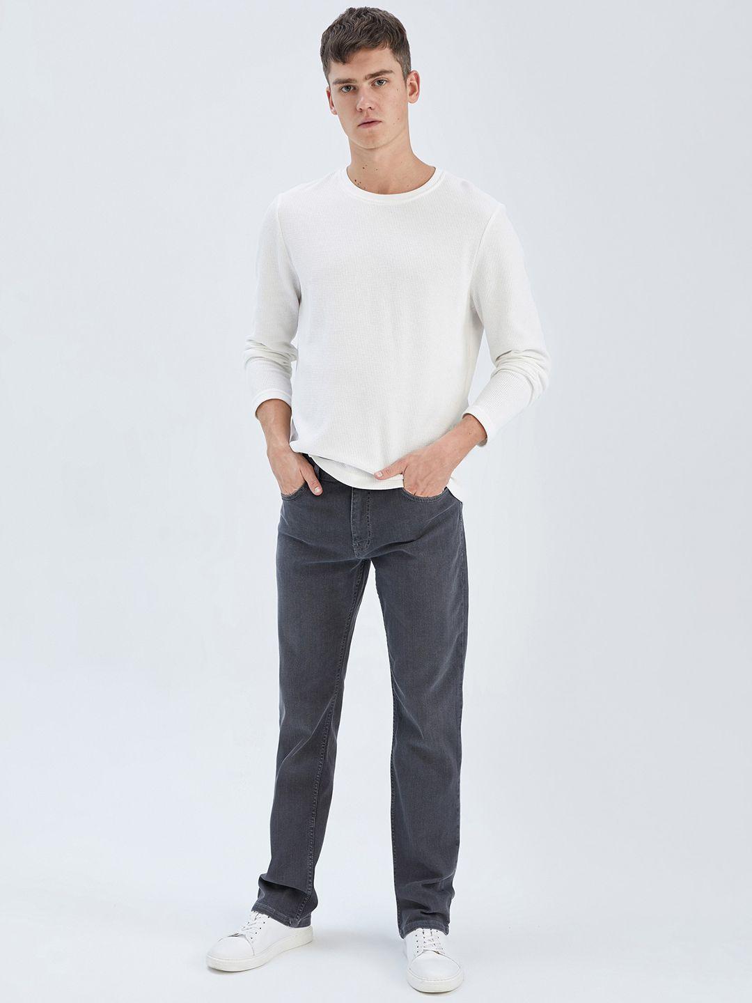 defacto men mid-rise clean look jeans