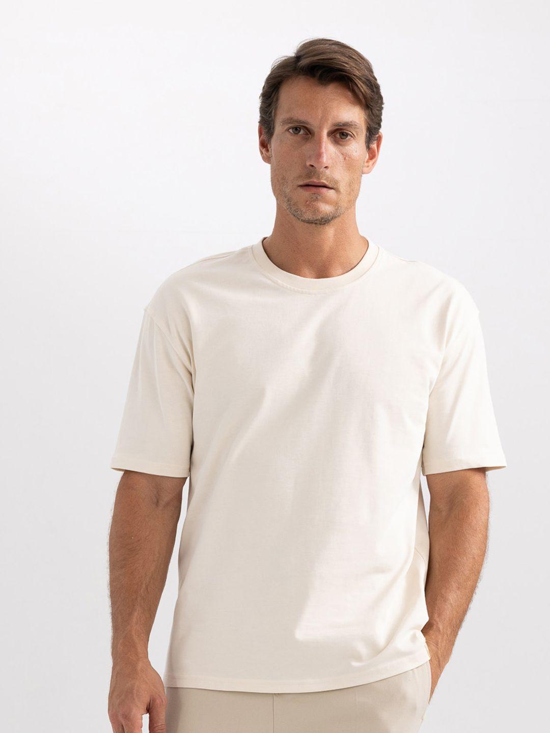 defacto men pockets t-shirt