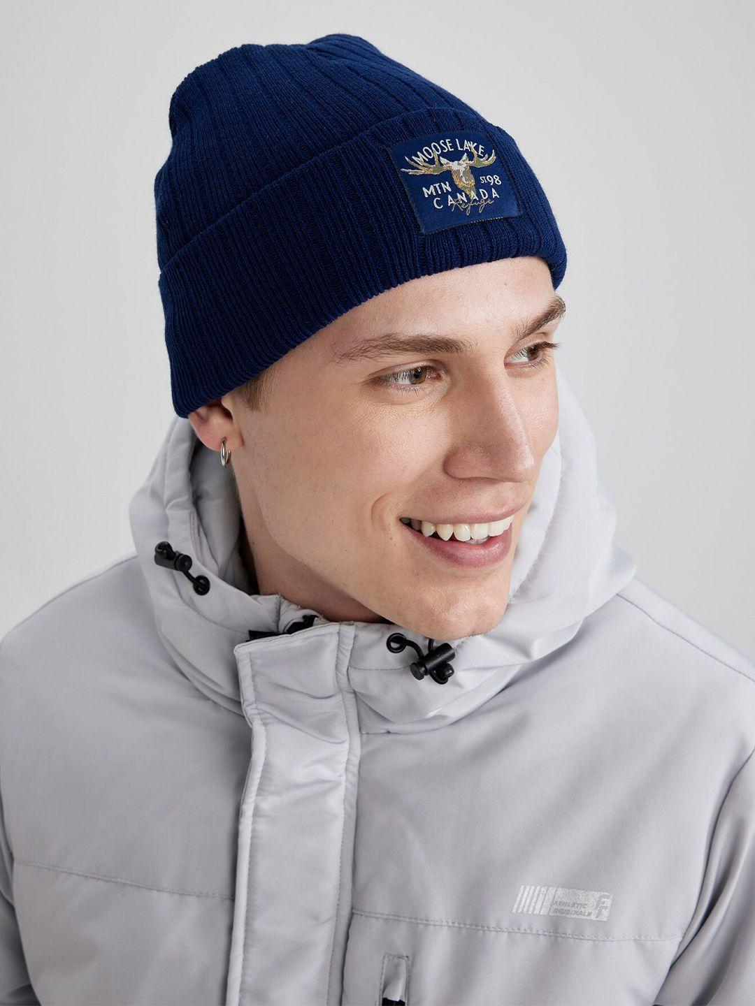 defacto men self design acrylic beanie