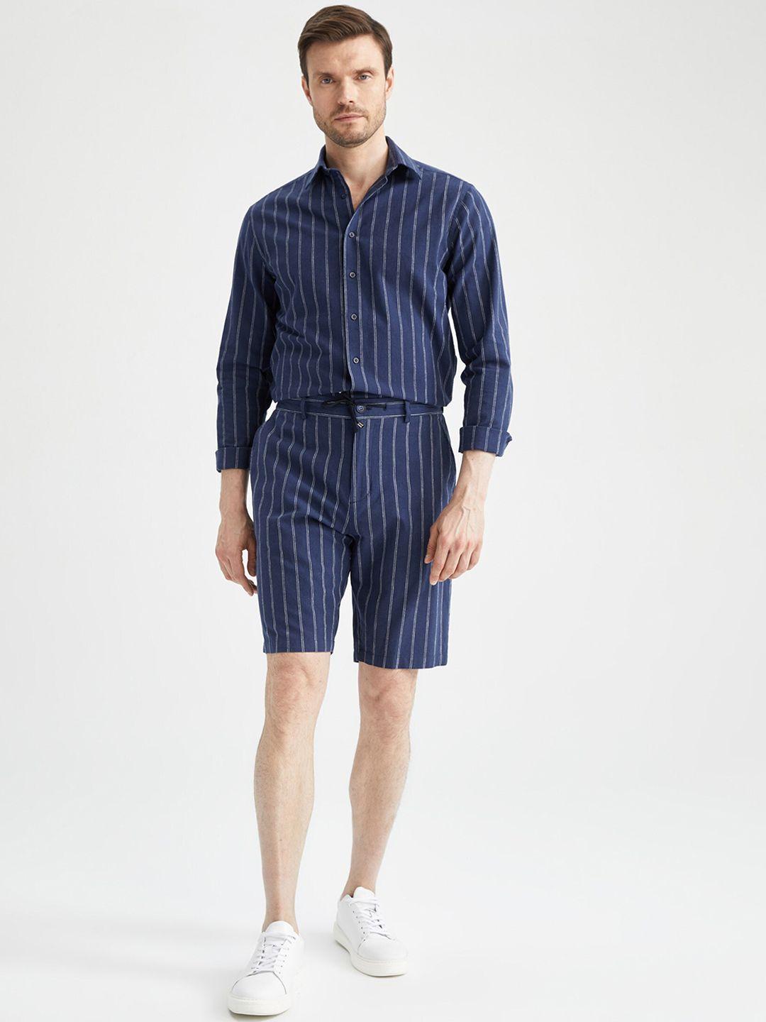 defacto men striped mid-rise regular shorts