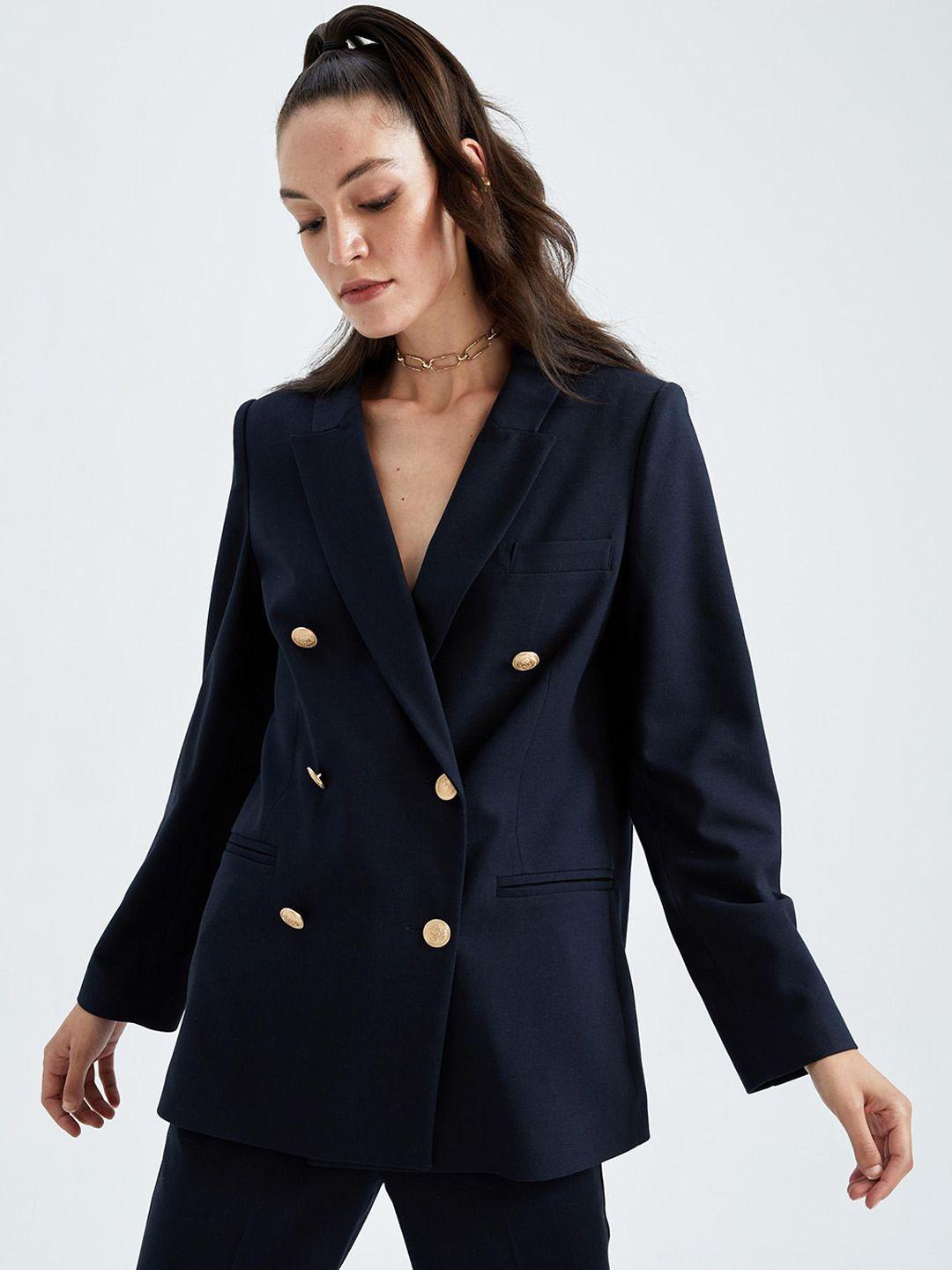 defacto peaked lapel double-breasted blazer