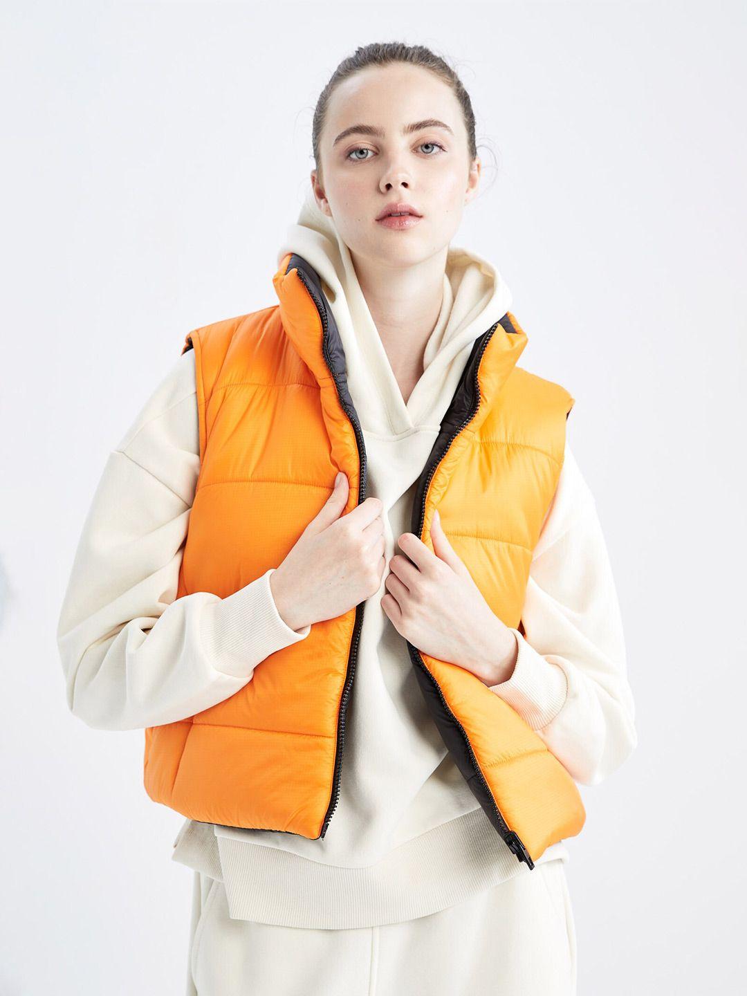 defacto sleeveless padded jacket