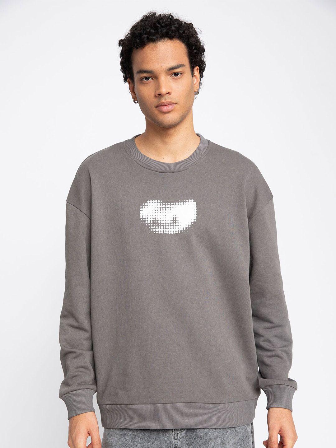 defacto typography printed pullover