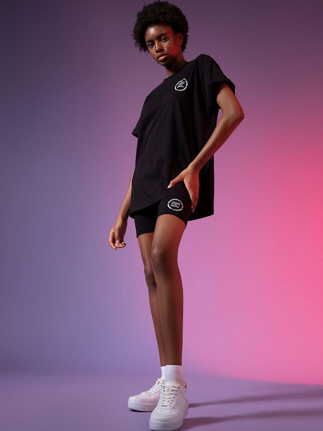 defacto women black shorts