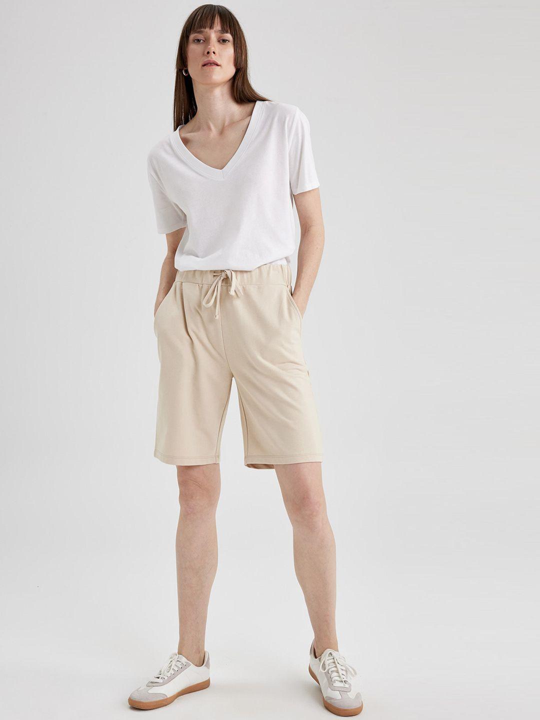 defacto women mid-rise regular shorts