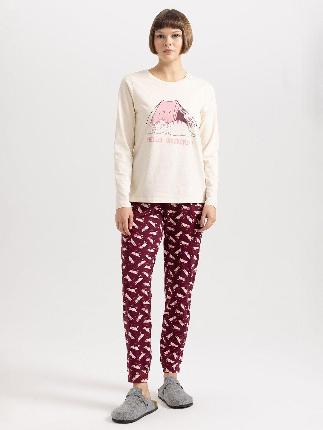 defacton typography printed pure cotton t-shirt with lounge pants