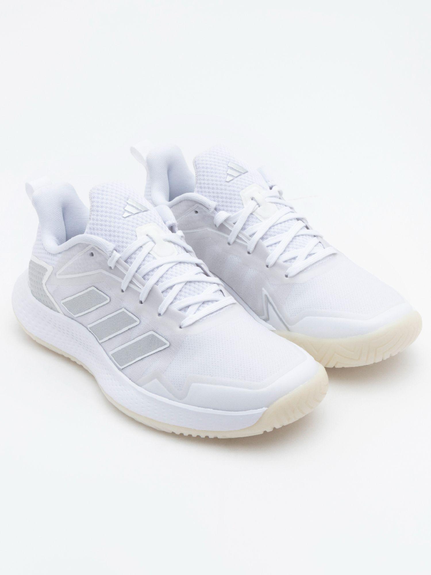 defiant speed w tennis shoes white