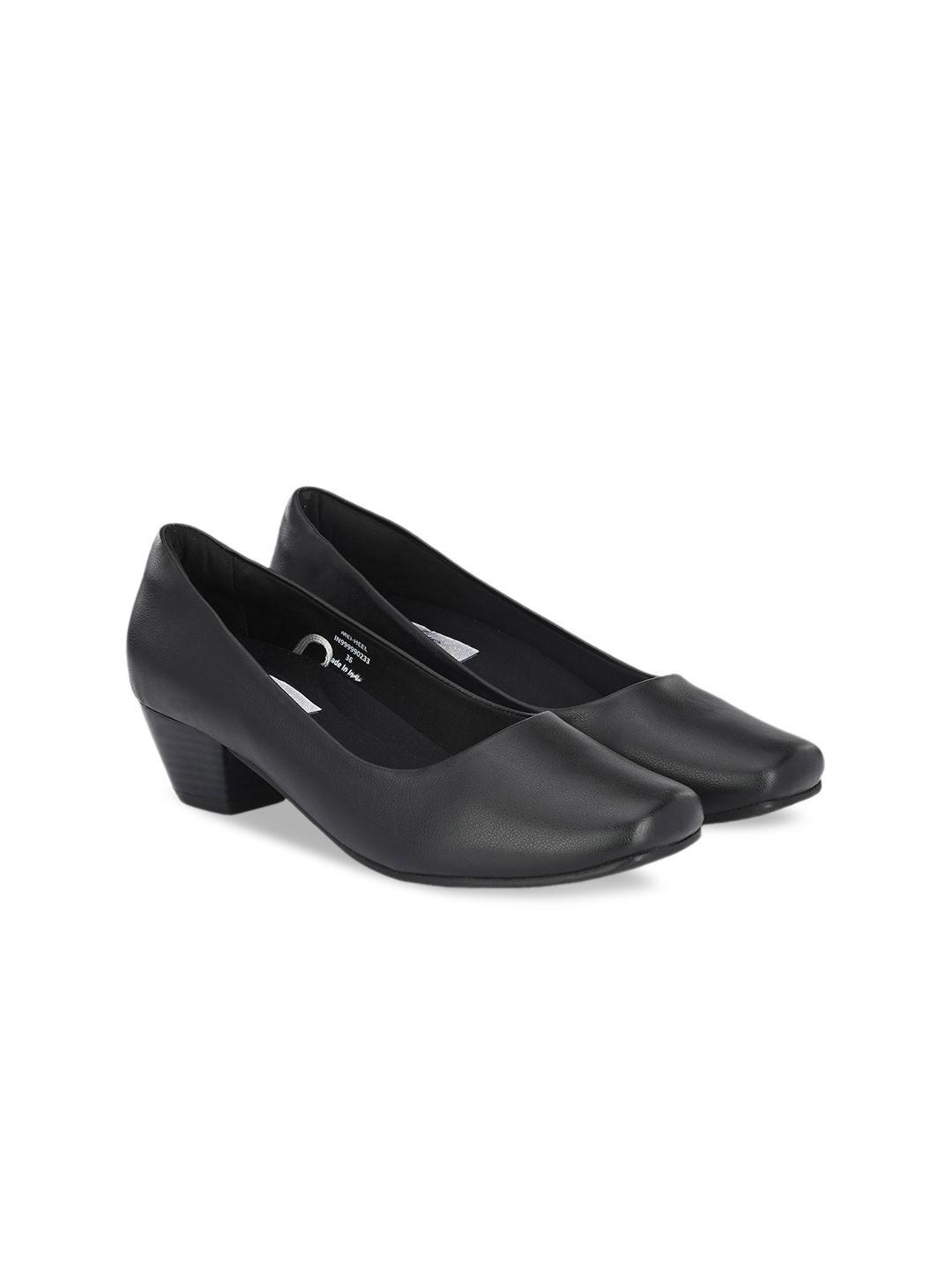 delize block closed back pumps