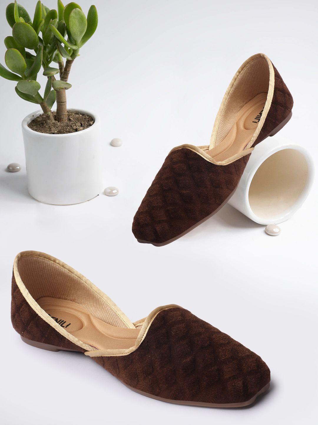 denill self design slip on ethnic mojaris