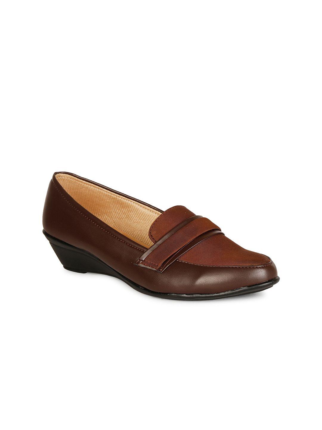 denill women brown colourblocked ballerinas flats