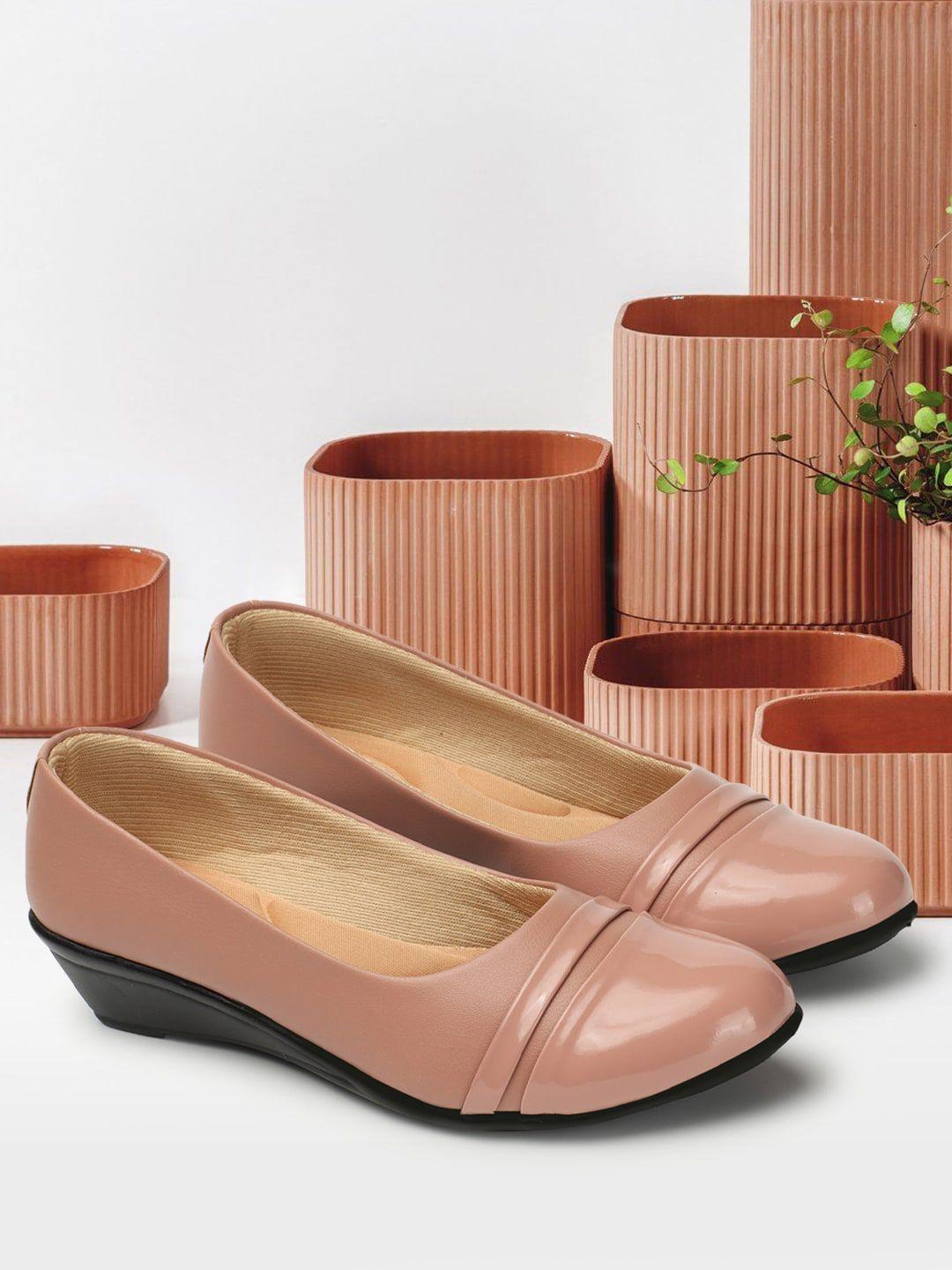 denill women peach-coloured ballerinas flats