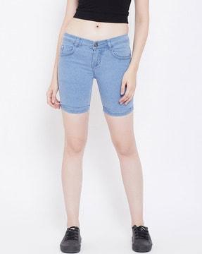 denim shorts with 5-pocket styling