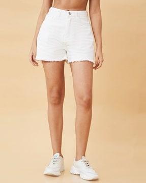 denim shorts with frayed hem