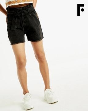 denim shorts with tie-up