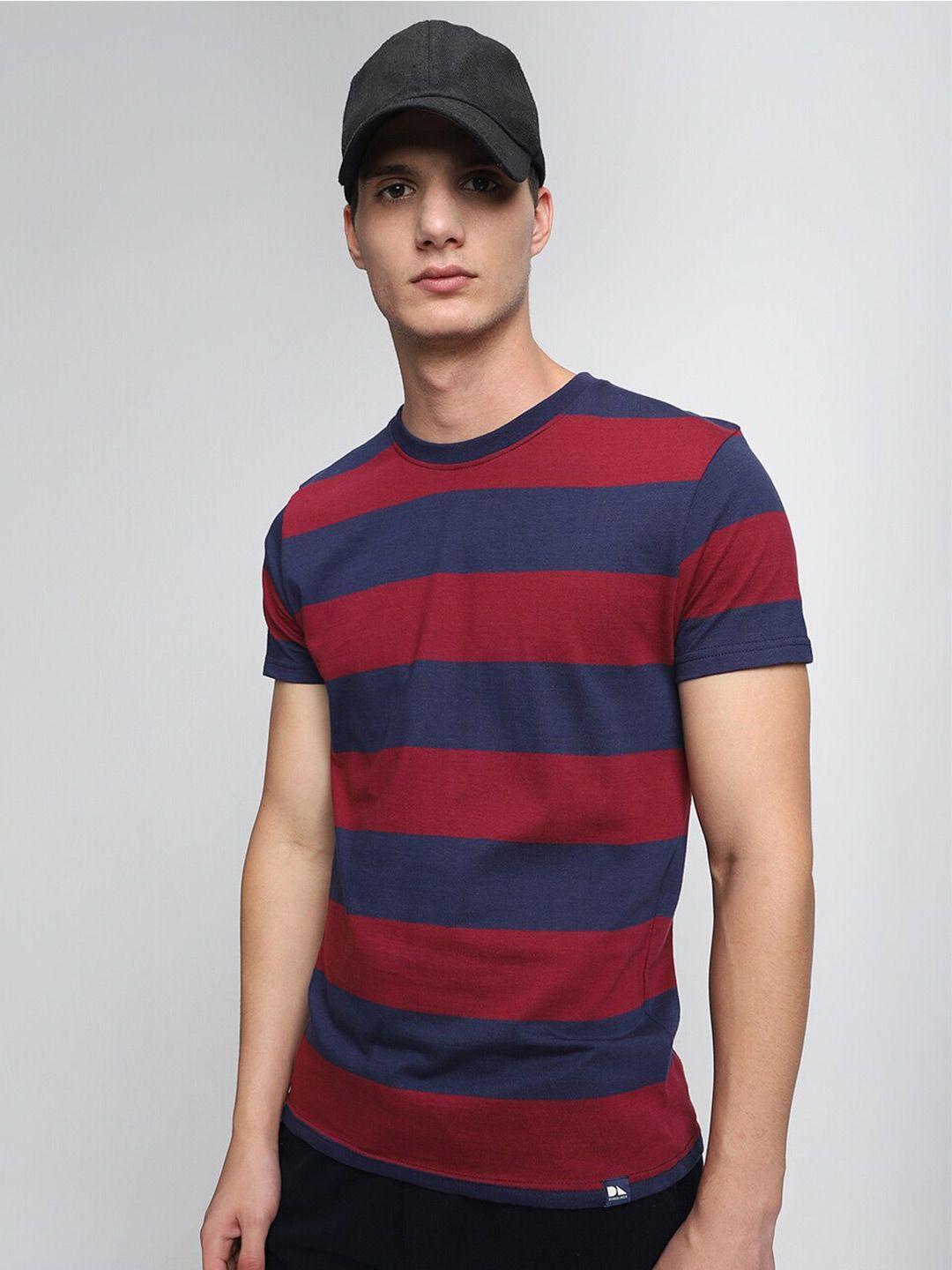 dennis lingo men maroon striped pockets t-shirt