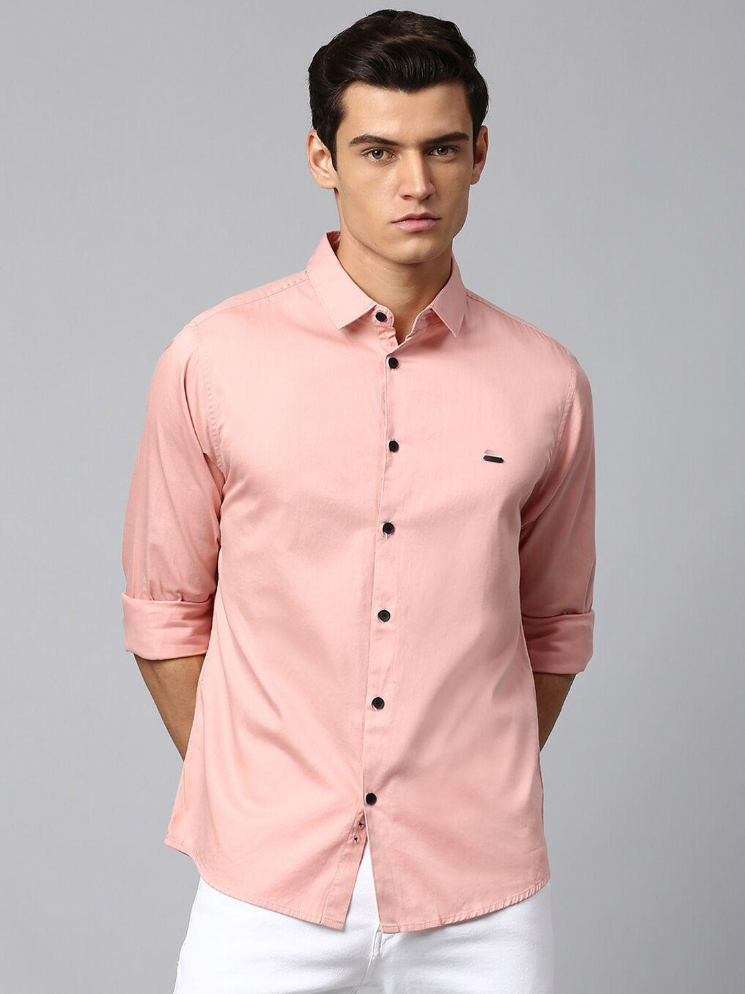 dennis lingo men peach-coloured slim fit casual shirt