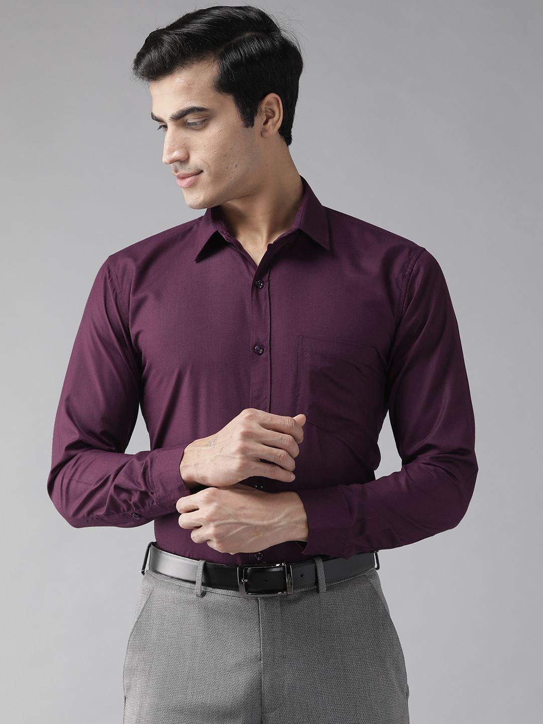 dennison men wine-coloured comfort slim fit solid formal shirt