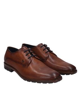 derbys with genuine leather upper