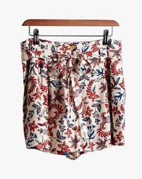 desert printed shorts with belt