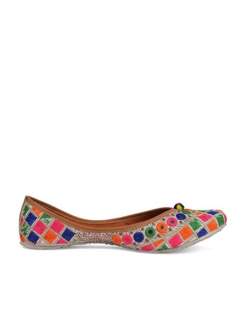 desi colour women's multicoloured ethnic juttis