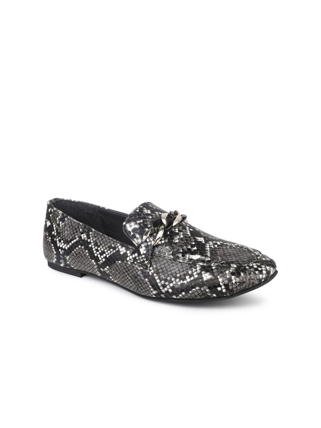 design crew women printed round toe loafers