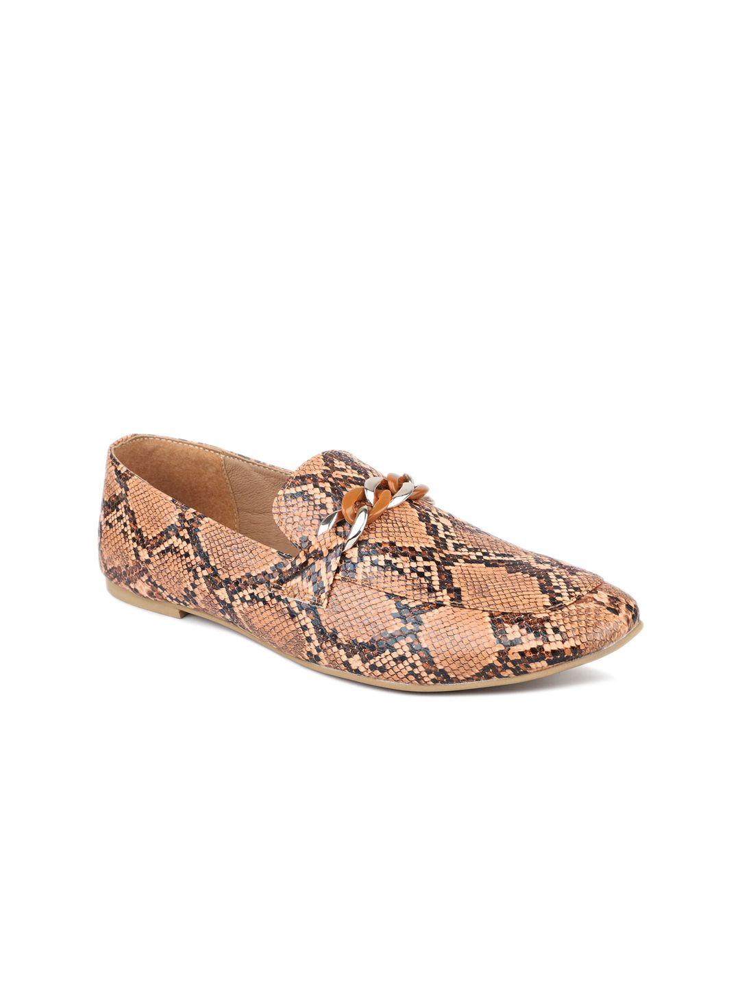 design crew women printed round toe loafers