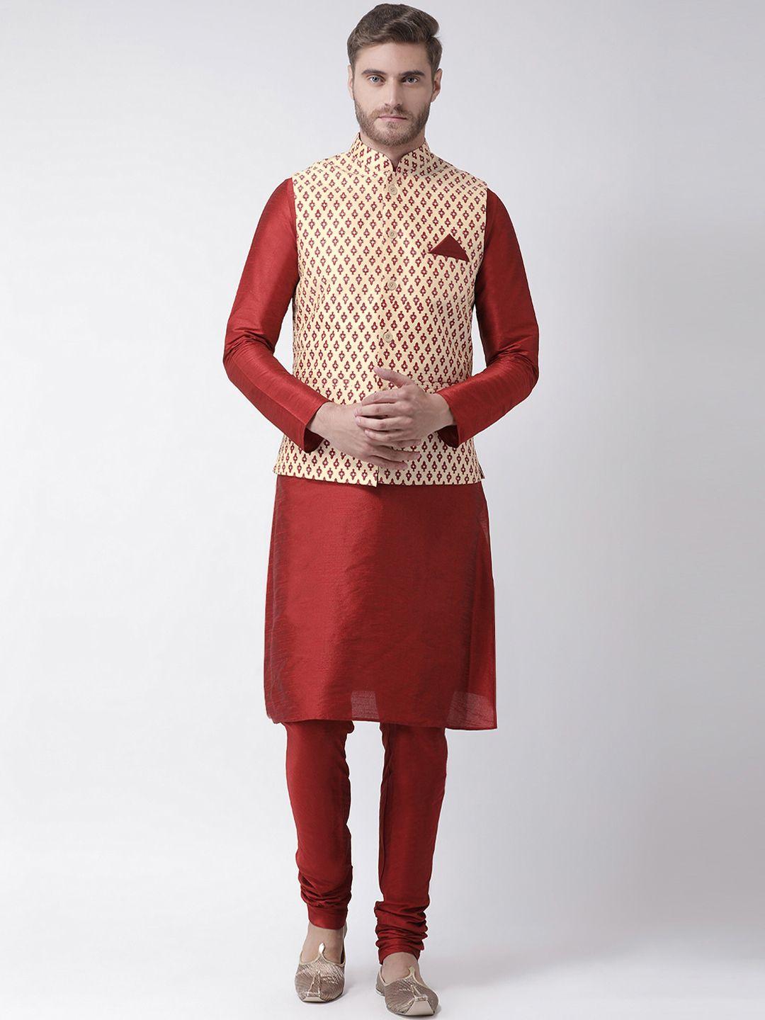 deyann men cream-coloured & red printed kurta set