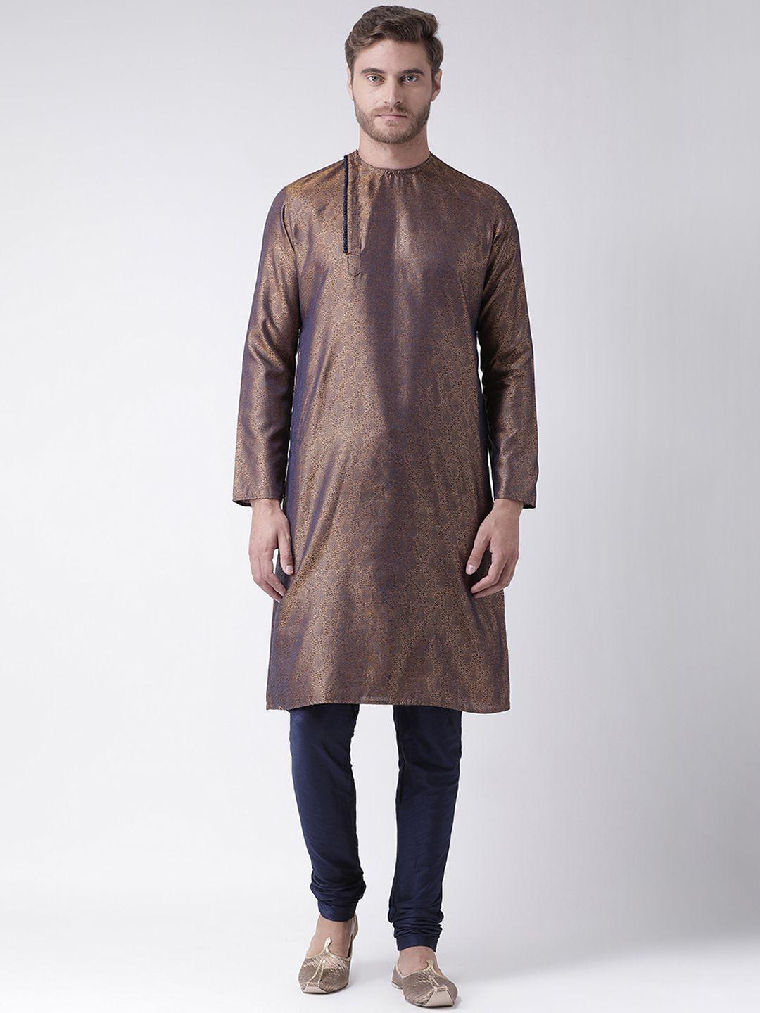 deyann men gold-toned & navy blue self design kurta with churidar