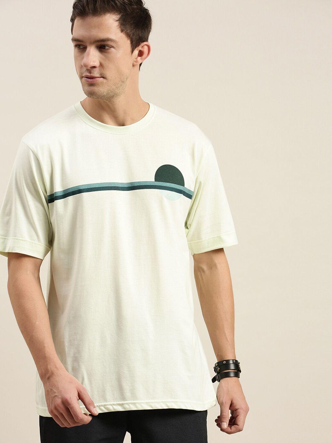 difference of opinion men green printed loose fit t-shirt