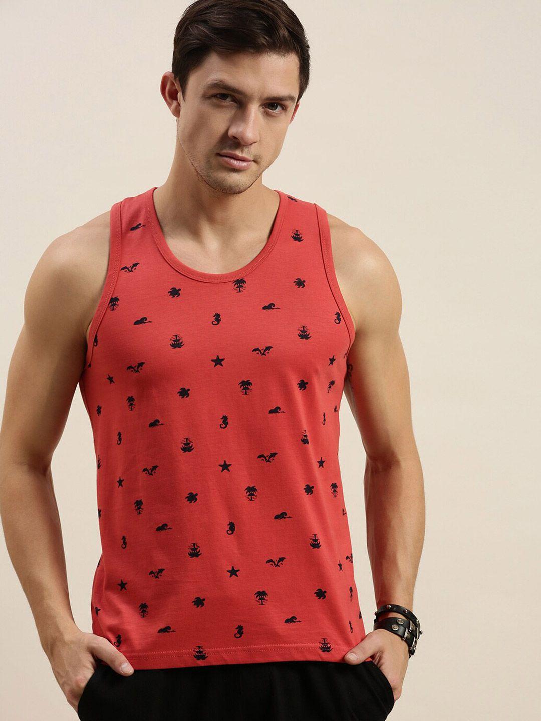 difference of opinion men red printed cotton t-shirt