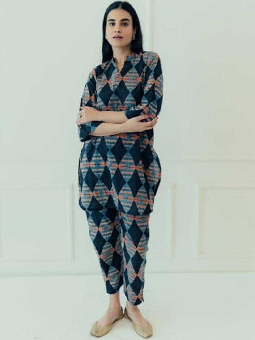 dimple design studio geometric printed pure cotton kurta with trousers
