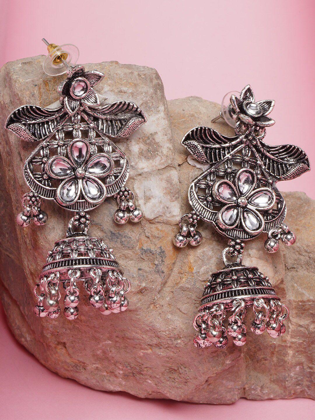 diva walk white & silver-plated oxidised kundan contemporary jhumkas earrings