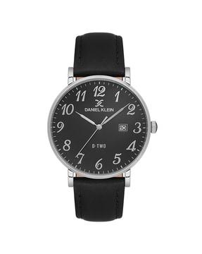 dk.1.13562-2 analogue wrist watch with tang buckle