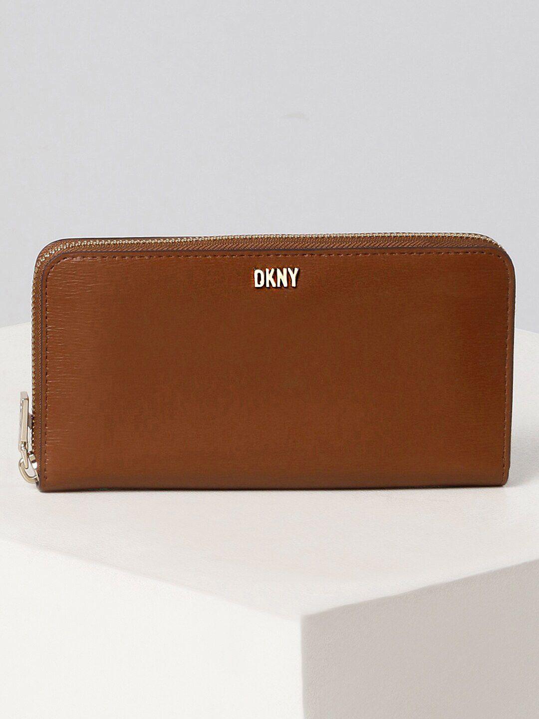dkny women leather zip around wallet