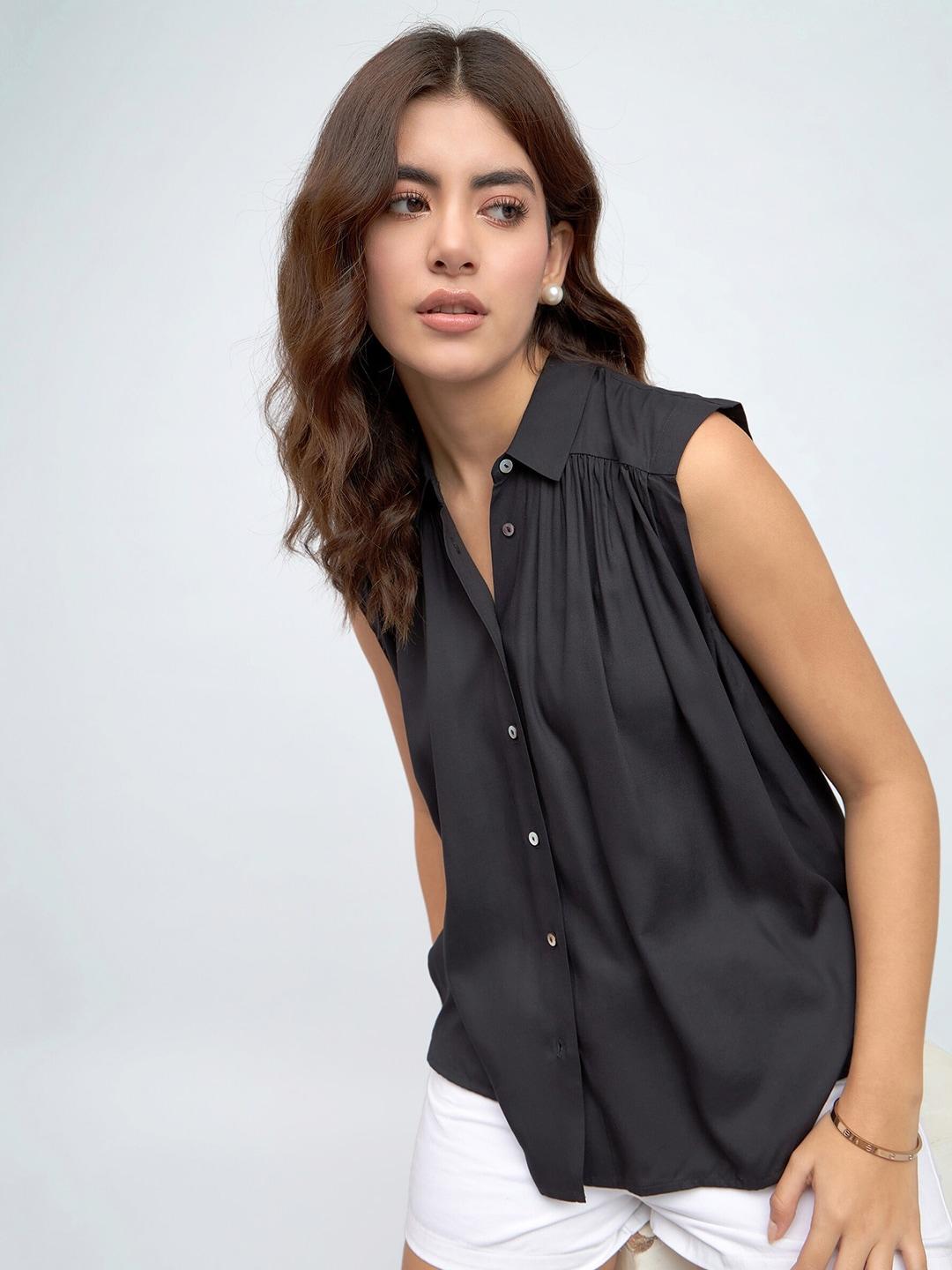 dl woman sleeveless gathered relaxed casual shirt