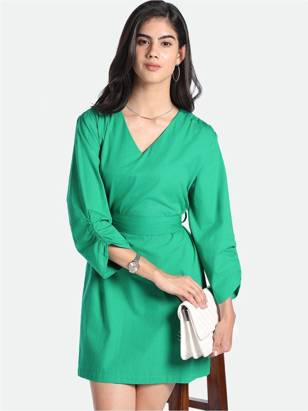 dl woman puff sleeve dress