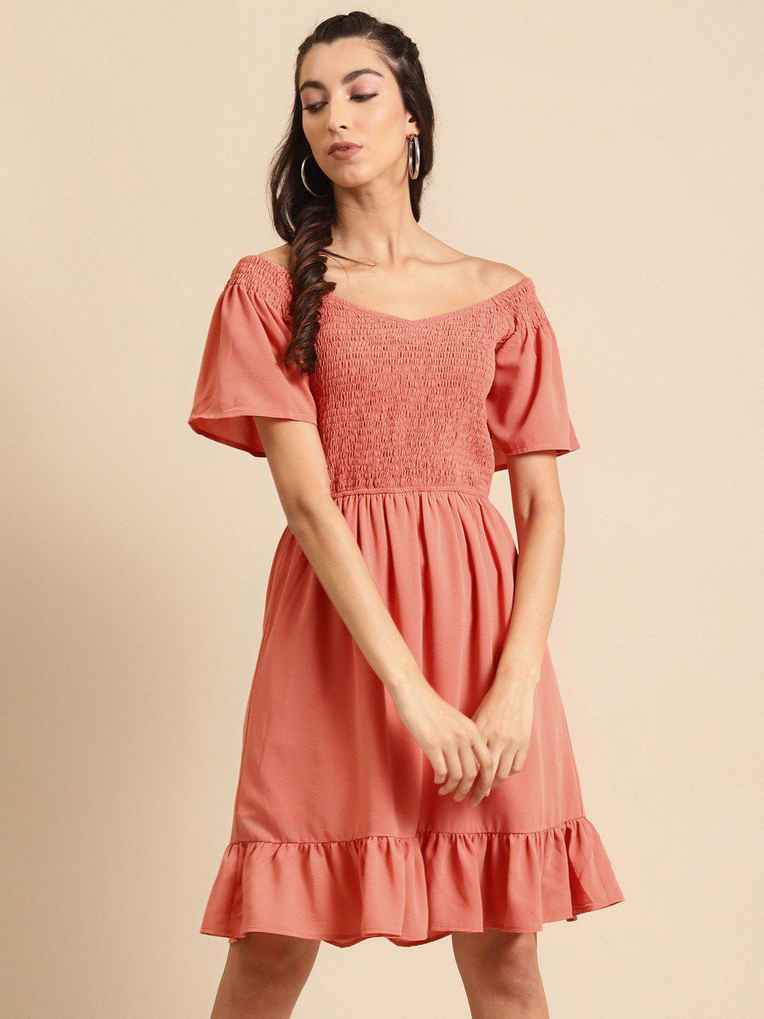 dodo & moa women peach-coloured off-shoulder crepe dress