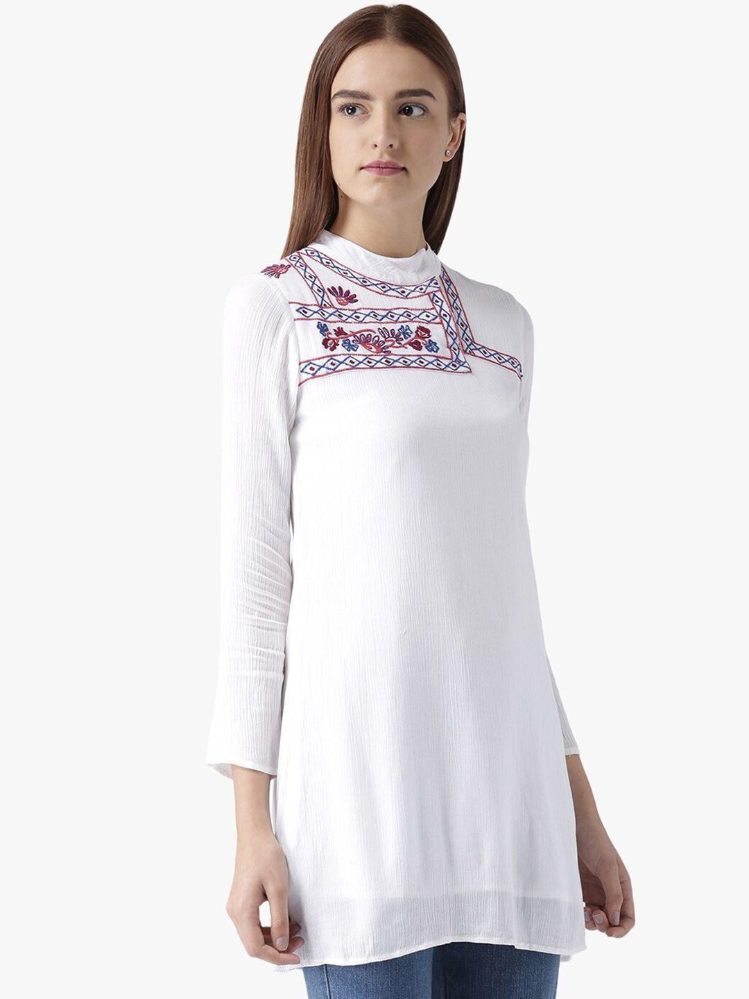 dodo & moa women white thread work kurta