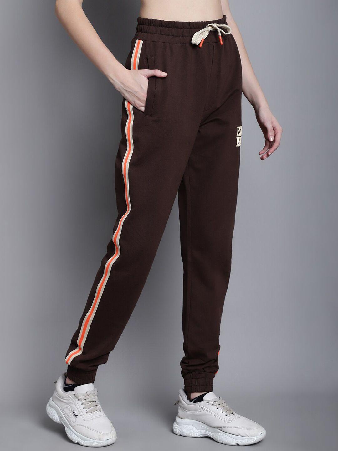 door74-mid-rise-with-side-tape-cotton-joggers