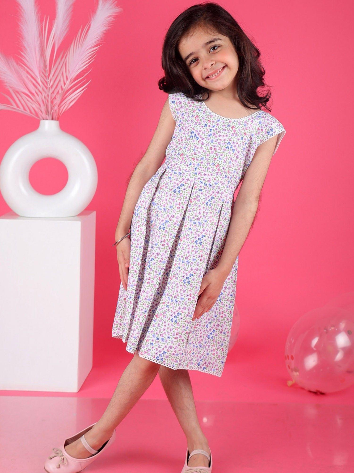 dorothy dress in purple flowers print with dainty lace white