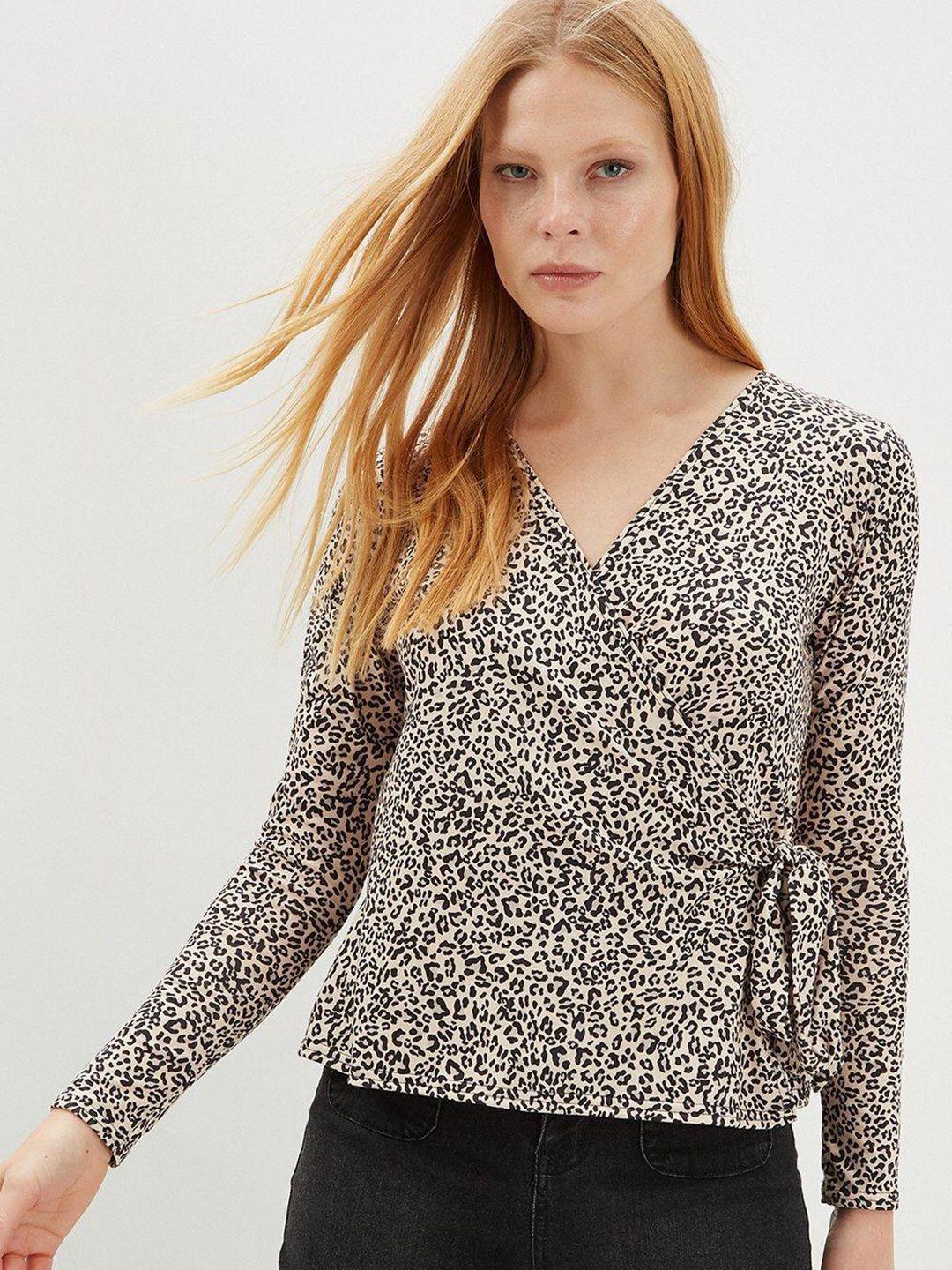 dorothy perkins animal print wrap top