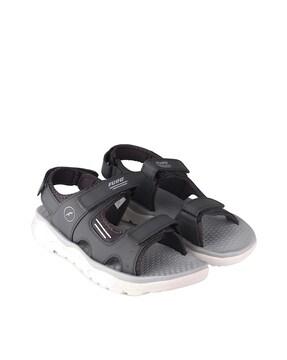 double-strap sandals with velcro fastening