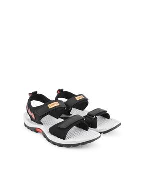 double straps sandals with velcro fastening
