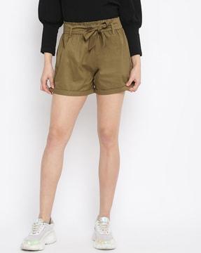 drawstring waist mid-rise shorts